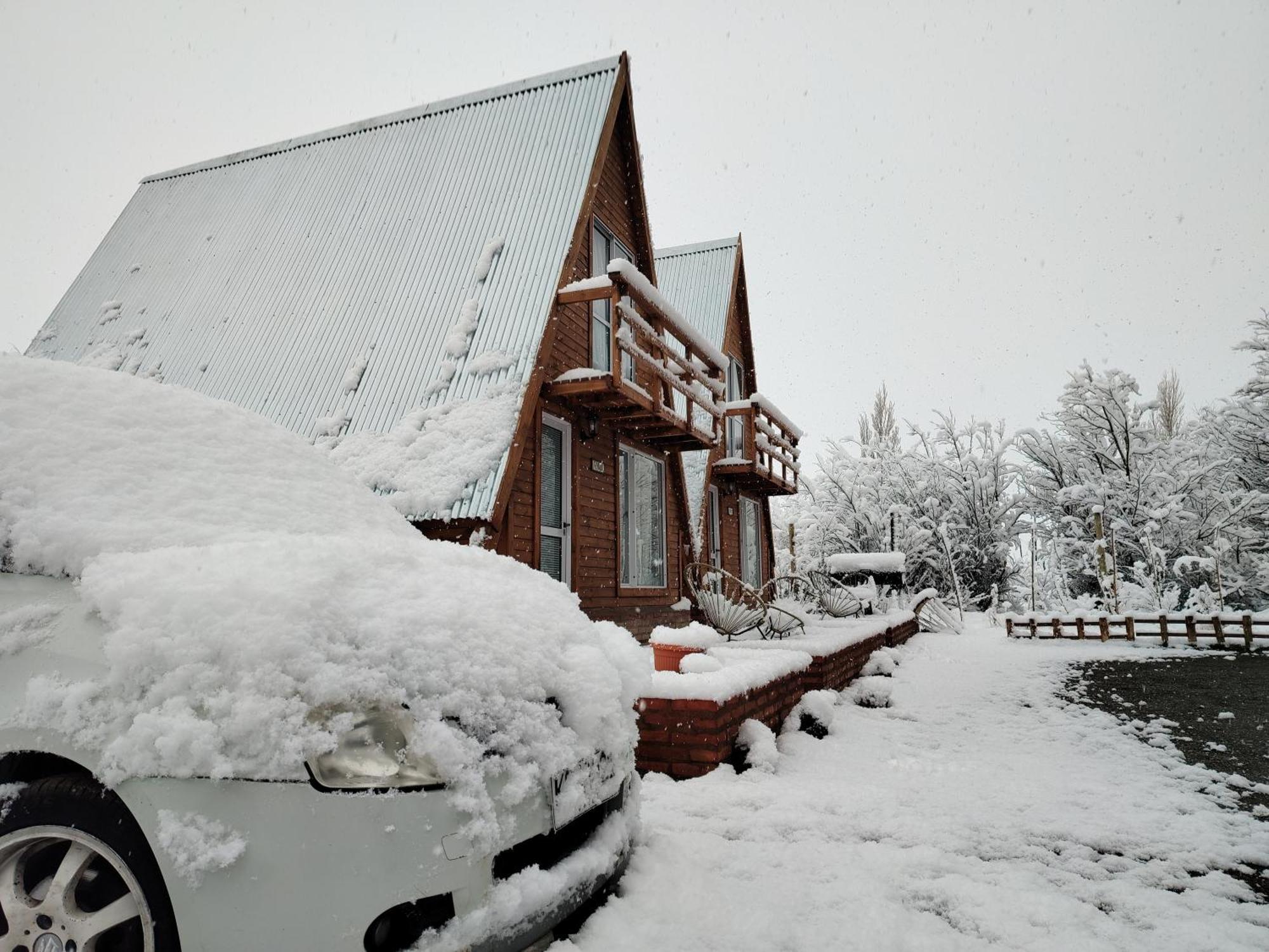 Cabanas Alpinas Alumine ペリト・モレノ エクステリア 写真